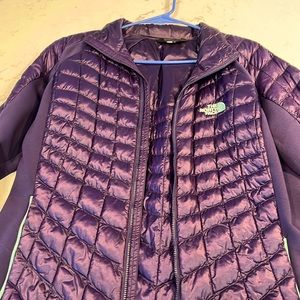 Women’s North Face jacket large